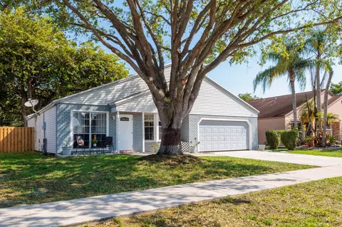 13401 SW 9th Pl, Davie, FL 33325