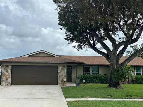 5363 Benjamin Ave, Boynton Beach, FL 33472