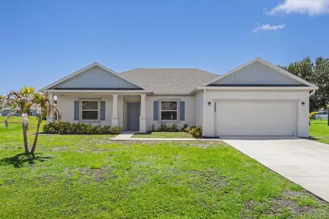 2063 SE South Buttonwood Dr, Port Saint Lucie, FL 34952