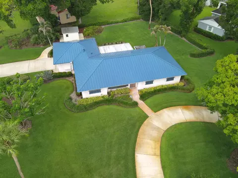 2301 Avalon Ave, Vero Beach, FL 32960