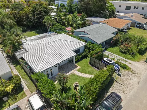 1236 NE 13th Ave, Fort Lauderdale, FL 33304