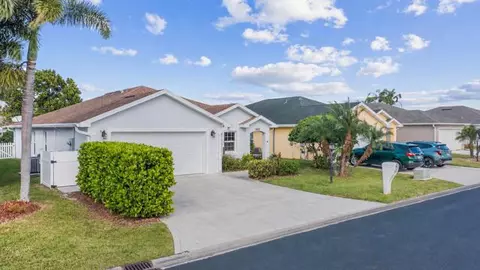 661 SE 25th Dr, Okeechobee, FL 34974