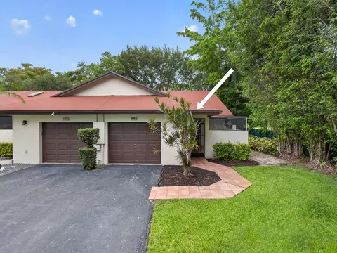 9001 NW 61st St #111, Tamarac, FL 33321