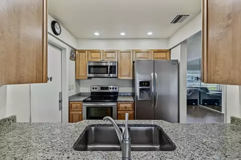 Kitchen - 2581 E Golf Blvd, Pompano Beach, FL 33064 photo 3 of 6