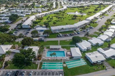 View/Area - 2581 E Golf Blvd, Pompano Beach, FL 33064 photo 9 of 9