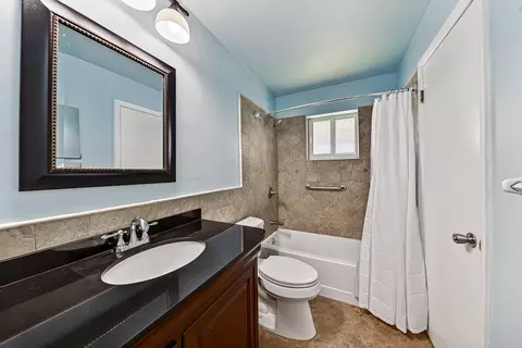 Bath - 2581 E Golf Blvd, Pompano Beach, FL 33064 photo 1 of 1