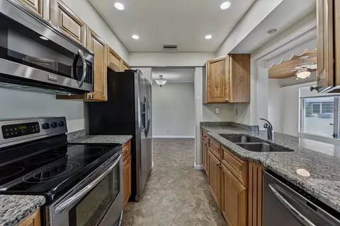 2581 E Golf Blvd, Pompano Beach, FL 33064