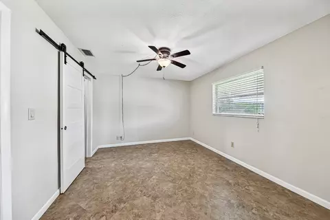 Bedroom - 2581 E Golf Blvd, Pompano Beach, FL 33064 photo 3 of 4