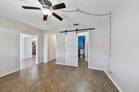 Bedroom - 2581 E Golf Blvd, Pompano Beach, FL 33064 photo 4 of 4