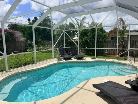 842 SE Quiescent Ln, Port Saint Lucie, FL 34983