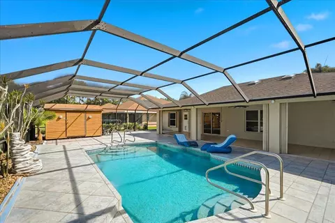 306 SW Panther Trce, Port Saint Lucie, FL 34953
