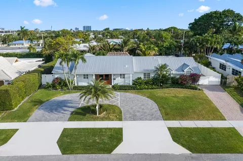 418 Oyster Rd, North Palm Beach, FL 33408