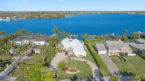 163 River Dr, Tequesta, FL 33469