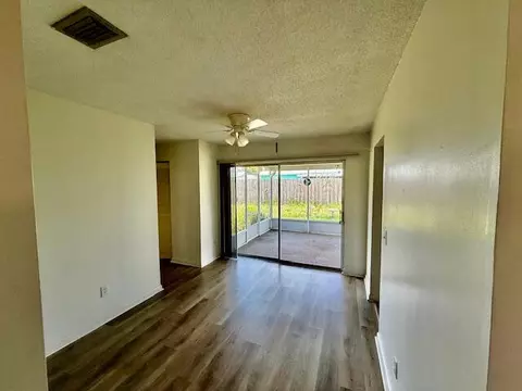 Living - 717 SE Alamanda Cir, Stuart, FL 34996 photo 1 of 2