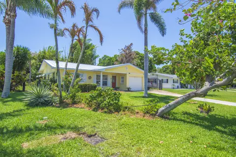 475 19th Pl, Vero Beach, FL 32960