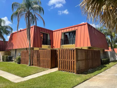 3345 Meridian Way N #C, Palm Beach Gardens, FL 33410