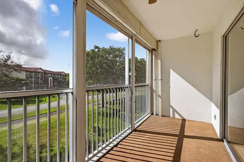 12750 SW 4th Ct #307J, Pembroke Pines, FL 33027