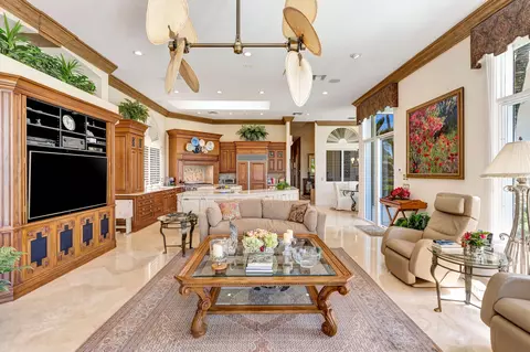 Living - 416 Mariner Dr, Jupiter, FL 33477 photo 11 of 16