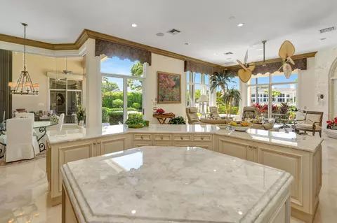 Kitchen - 416 Mariner Dr, Jupiter, FL 33477 photo 3 of 4