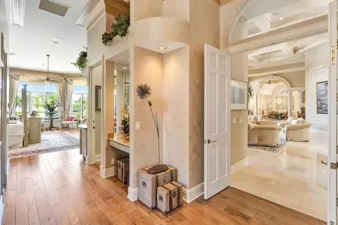 Entry Way - 416 Mariner Dr, Jupiter, FL 33477 photo 4 of 4
