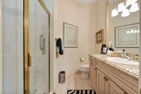 Bath - 416 Mariner Dr, Jupiter, FL 33477 photo 7 of 7