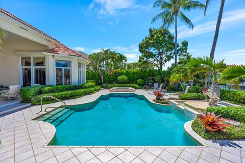 Exterior - 416 Mariner Dr, Jupiter, FL 33477 photo 11 of 19