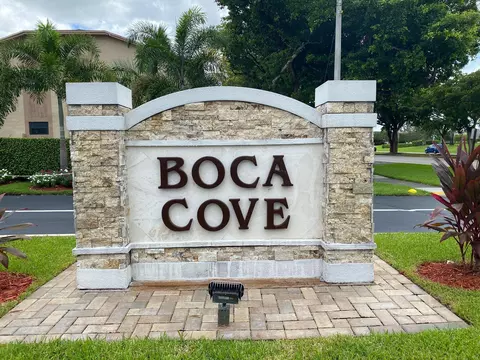 9521 Boca Cove Cir #505, Boca Raton, FL 33428