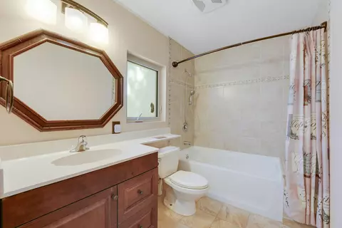 Bath - 12263 Sandy Run, Jupiter, FL 33478 photo 4 of 5