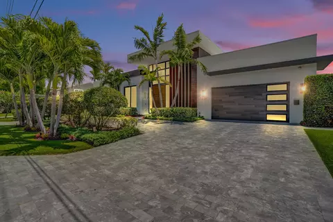 2816 NE 38th St, Fort Lauderdale, FL 33308