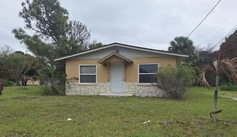 610 N 21st St, Fort Pierce, FL 34950