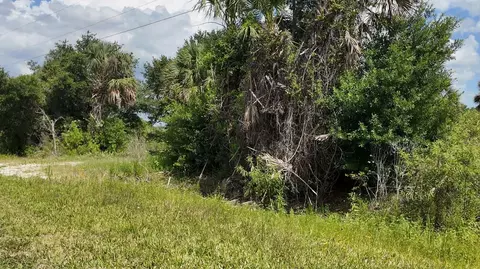 18980 NW 274th St, Okeechobee, FL 34972 photo 2