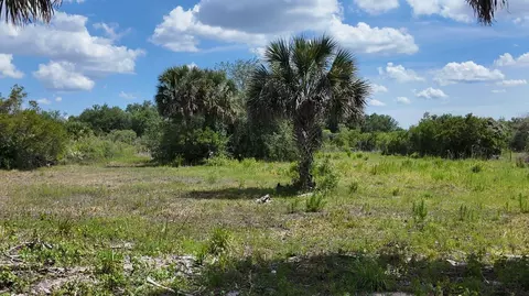 18980 NW 274th St, Okeechobee, FL 34972