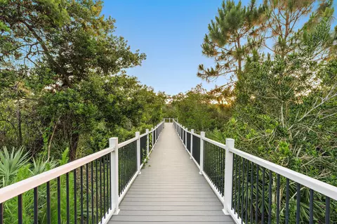 View/Area - 178 SW Pomeroy St, Stuart, FL 34997 photo 4 of 16