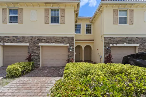 3051 SW Otter Ln, Stuart, FL 34997