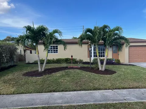 1111 NW 24th Ave, Pompano Beach, FL 33069