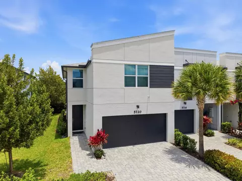 5720 Mentmore Dr, West Palm Beach, FL 33407