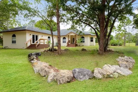 4935 Lame Panther Ln, Loxahatchee, FL 33470