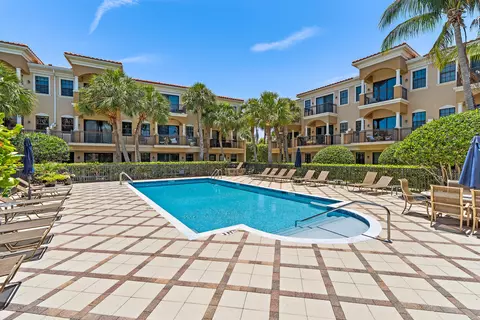 Exterior - 605 Del Sol Cir, Tequesta, FL 33469 photo 10 of 10