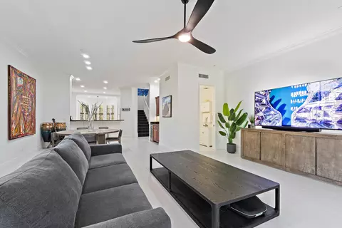 Living - 605 Del Sol Cir, Tequesta, FL 33469 photo 5 of 6