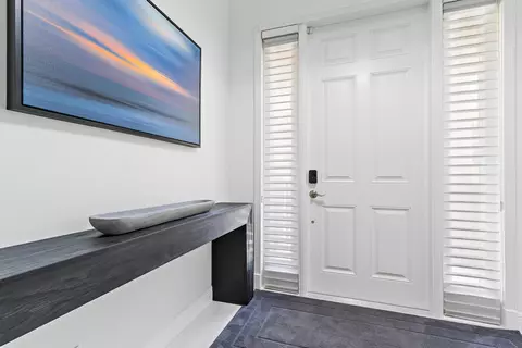 Entry Way - 605 Del Sol Cir, Tequesta, FL 33469 photo 2 of 4