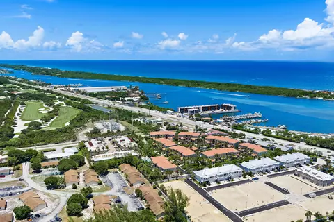 View/Area - 605 Del Sol Cir, Tequesta, FL 33469 photo 4 of 7