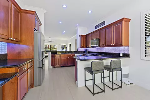 Kitchen - 605 Del Sol Cir, Tequesta, FL 33469 photo 6 of 6