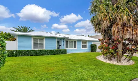 1131 Surf Rd, Singer Island, FL 33404