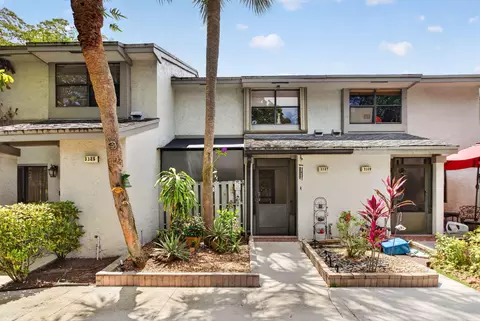 3327 Carambola Cir S, Coconut Creek, FL 33066