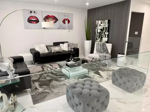 6861 Park St, Hollywood, FL 33024
