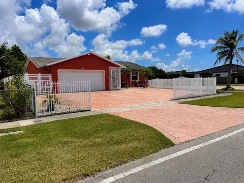 13205 SW 256th St, Homestead, FL 33032