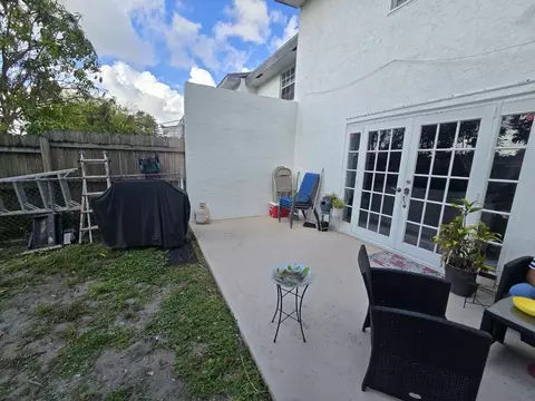 7900 SW 7th Pl, North Lauderdale, FL 33068 photo 17