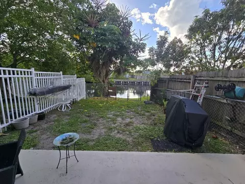 7900 SW 7th Pl, North Lauderdale, FL 33068 photo 19
