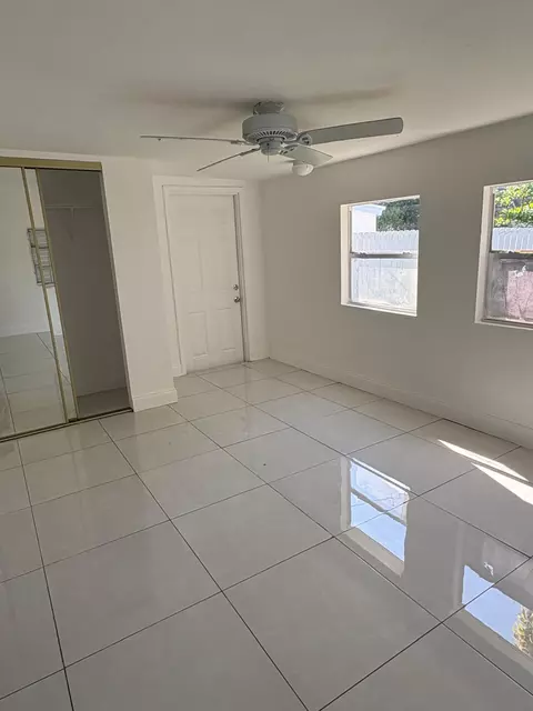 4357 SW 50th St, Fort Lauderdale, FL 33314