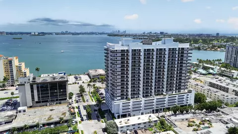 7901 Hispanola Ave #807, North Bay Village, FL 33141